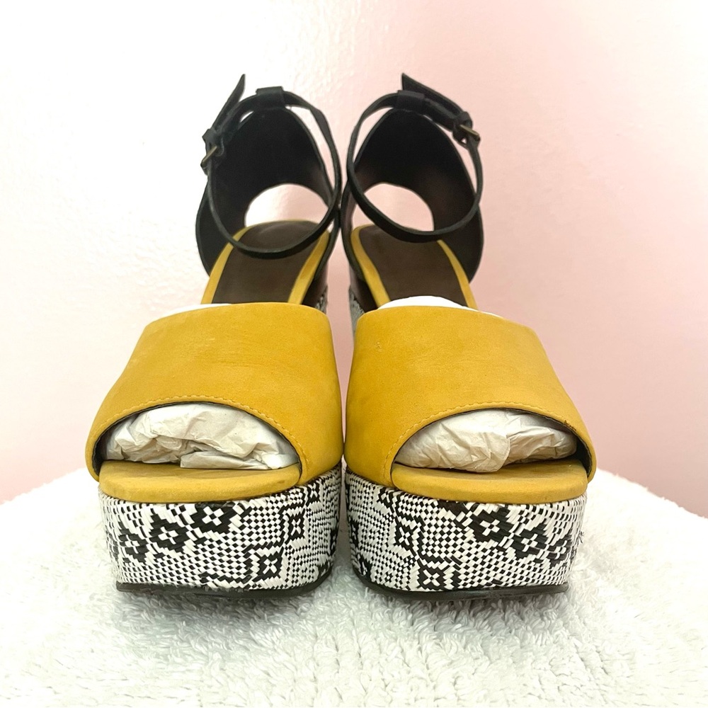 ANTHROPOLOGIE HOLDING HORSES MARYJANE PLATFORM WEDGES HEELS SANDALS 8 - Picture 2 of 12